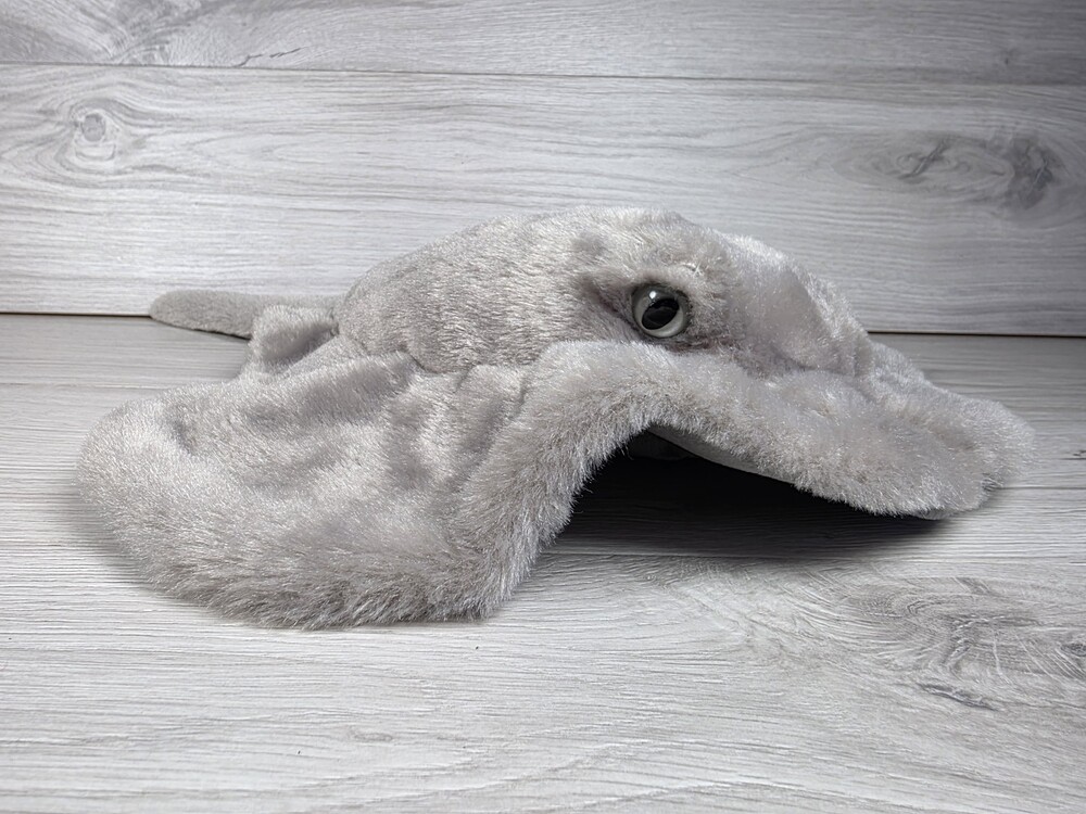 The Petting Zoo Oceanic Plush Stingray Plush 17" Realistic Ocean Marine SU31